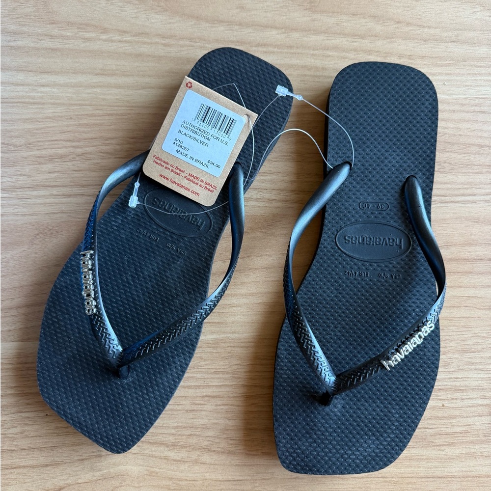Havaianas Black/Silver Squared Toe Flip Flops